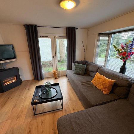 Heerlijk Chalet Midden In De Natuur Putten Εξωτερικό φωτογραφία
